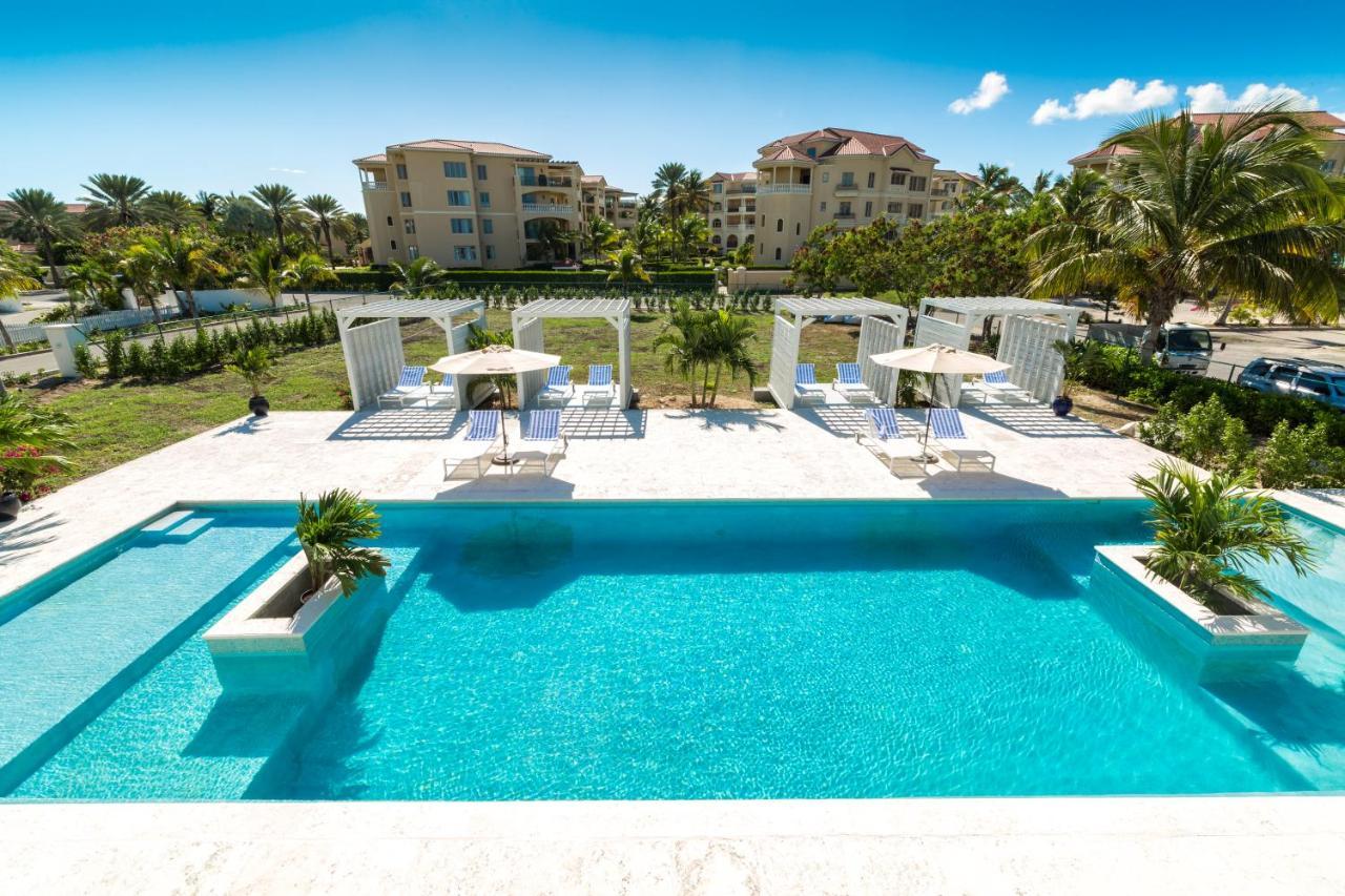 Отель The Tides, Grace Bay The Bight Settlements Экстерьер фото