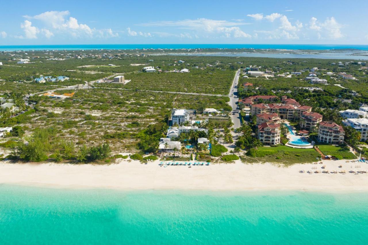 Отель The Tides, Grace Bay The Bight Settlements Экстерьер фото